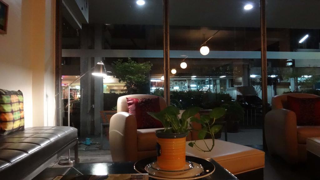Mango Bedroom Inn Bangkok Kültér fotó